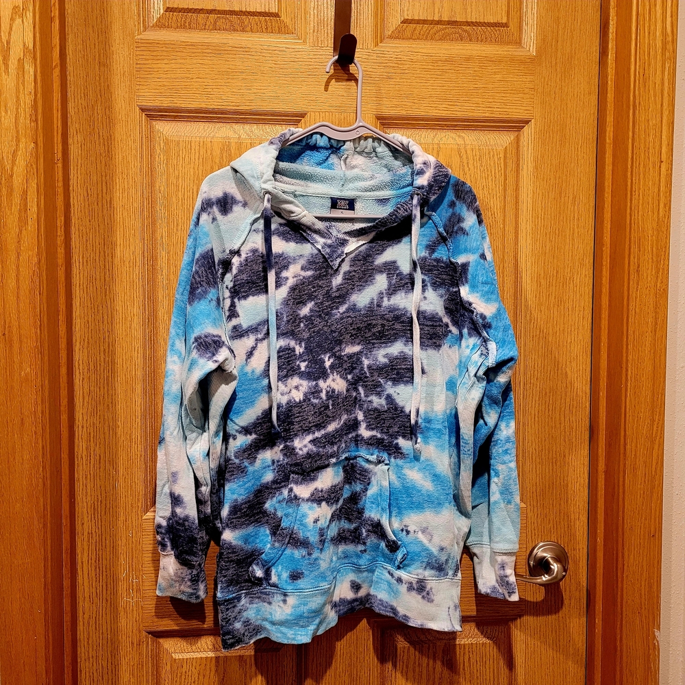 MV Sport Blue and White Tie-Dye Hoodie